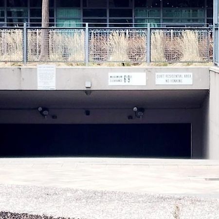 Lakefront Living Downtown Toronto - Free Parking, Gym, Indoor Pool Εξωτερικό φωτογραφία