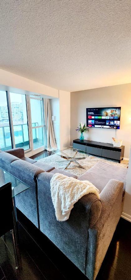 Lakefront Living Downtown Toronto - Free Parking, Gym, Indoor Pool Εξωτερικό φωτογραφία