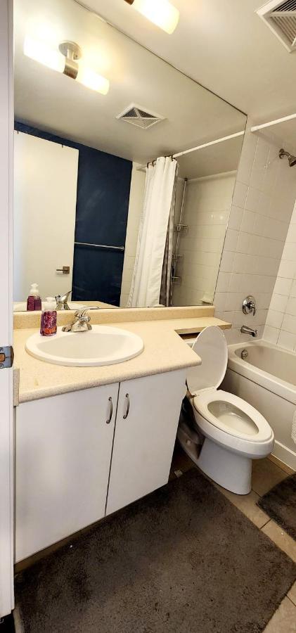 Lakefront Living Downtown Toronto - Free Parking, Gym, Indoor Pool Εξωτερικό φωτογραφία